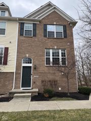 12687 White Chapel Circle, Fishers, IN 46037