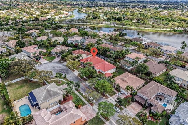 17062 NW 16th St, Pembroke Pines, FL 33028