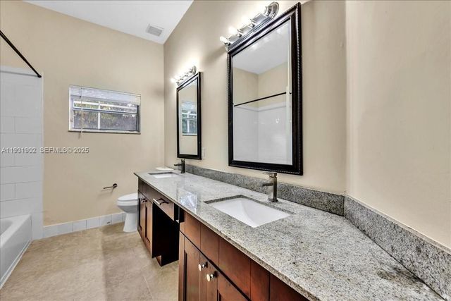 17062 NW 16th St, Pembroke Pines, FL 33028