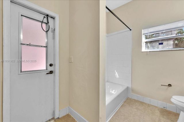 17062 NW 16th St, Pembroke Pines, FL 33028