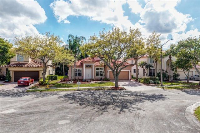 17062 NW 16th St, Pembroke Pines, FL 33028