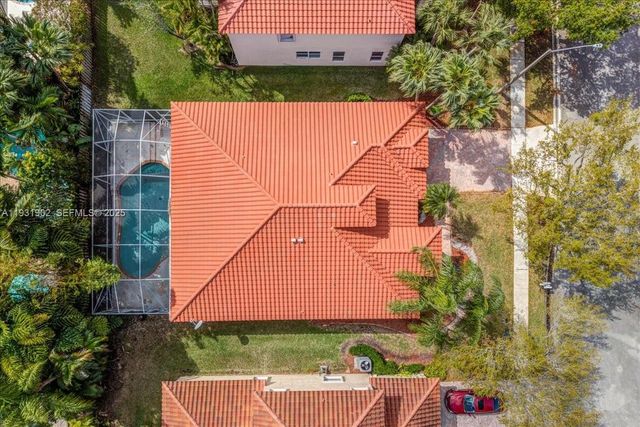 17062 NW 16th St, Pembroke Pines, FL 33028