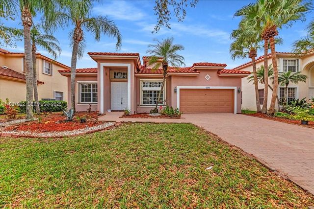 17062 NW 16th St, Pembroke Pines, FL 33028