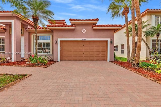 17062 NW 16th St, Pembroke Pines, FL 33028