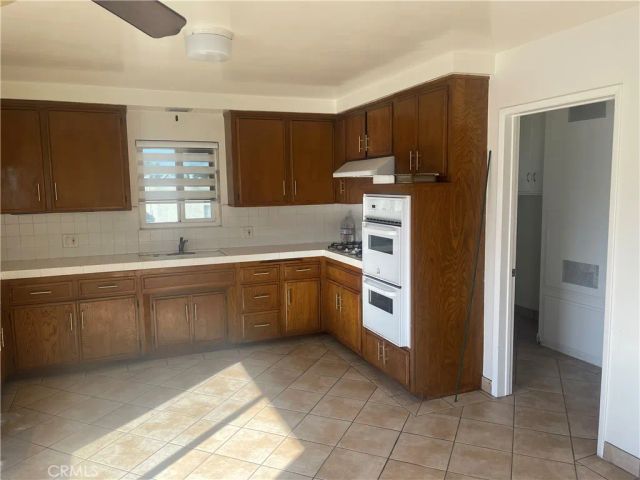 1028 W 8th Street 4, San Pedro, CA 90731