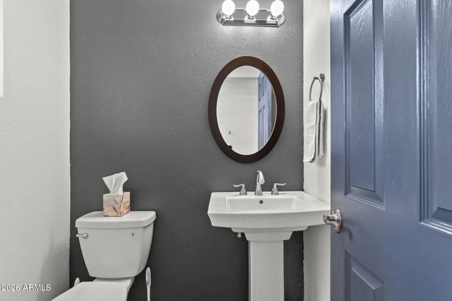 5734 E BETTY ELYSE Lane, Scottsdale, AZ 85254