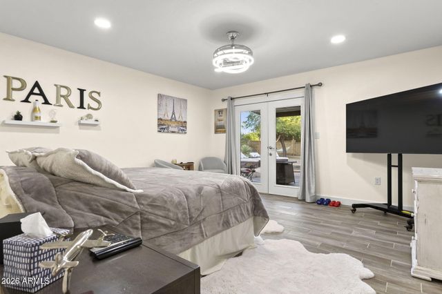 5734 E BETTY ELYSE Lane, Scottsdale, AZ 85254