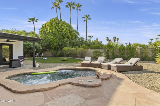 5734 E BETTY ELYSE Lane, Scottsdale, AZ 85254