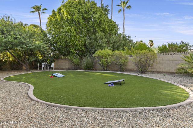 5734 E BETTY ELYSE Lane, Scottsdale, AZ 85254