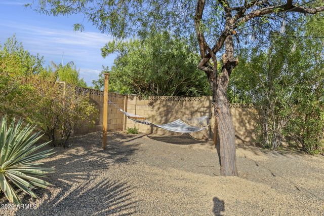 5734 E BETTY ELYSE Lane, Scottsdale, AZ 85254