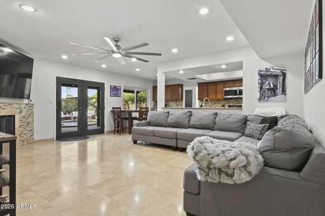 5734 E BETTY ELYSE Lane, Scottsdale, AZ 85254