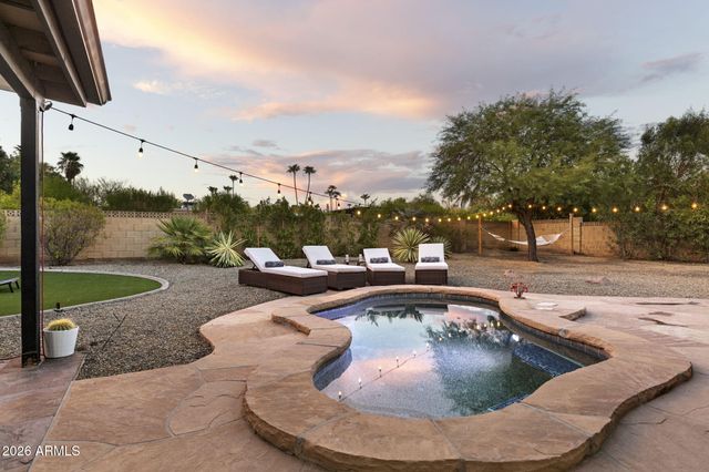 5734 E BETTY ELYSE Lane, Scottsdale, AZ 85254