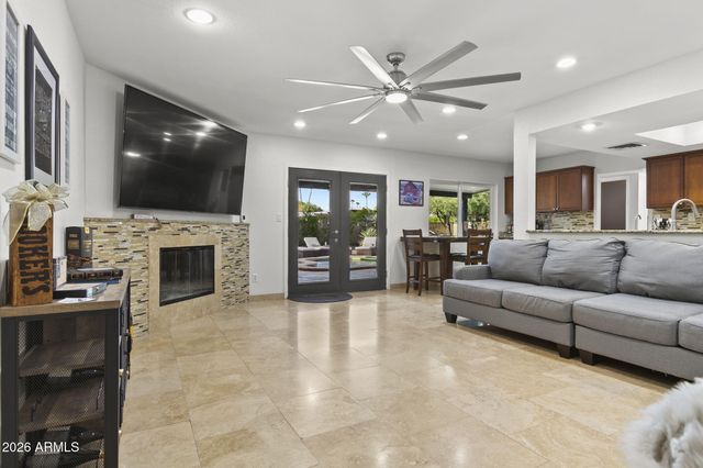 5734 E BETTY ELYSE Lane, Scottsdale, AZ 85254