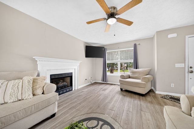 1237 Murray Ct, Lebanon, TN 37087