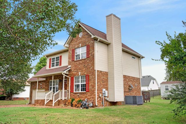 1237 Murray Ct, Lebanon, TN 37087