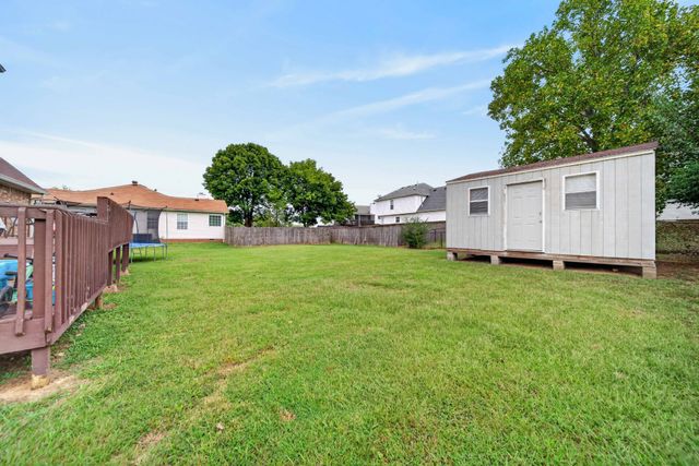 1237 Murray Ct, Lebanon, TN 37087