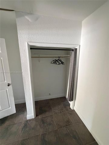 59 NW 115th St 0, Miami, FL 33168