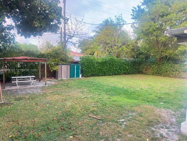 59 NW 115th St 0, Miami, FL 33168