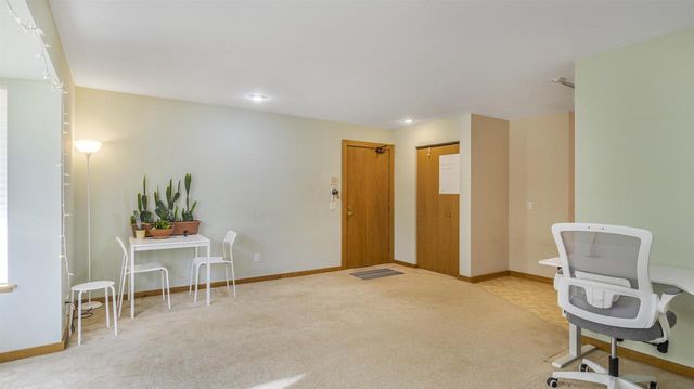 16 N Allen Street, Madison, WI 53726