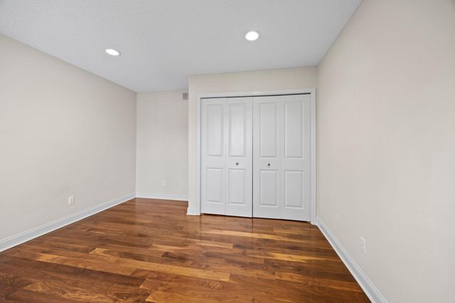 15224 Fairway Heights Road NW, Prior Lake, MN 55372