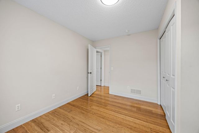 15224 Fairway Heights Road NW, Prior Lake, MN 55372