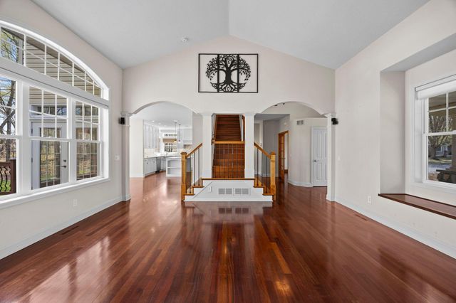 15224 Fairway Heights Road NW, Prior Lake, MN 55372