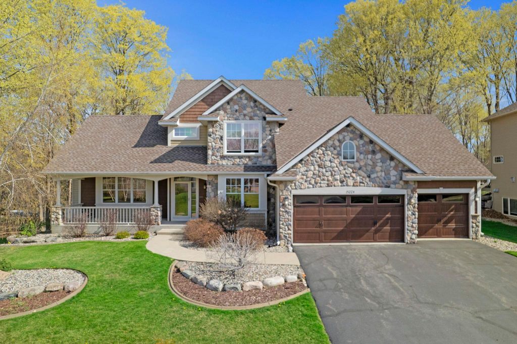 15224 Fairway Heights Road NW, Prior Lake, MN 55372