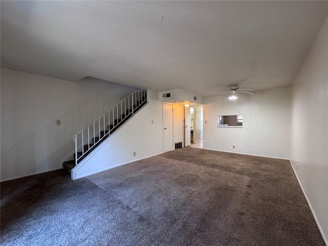 1207 21st Ave Place, Coralville, IA 52241