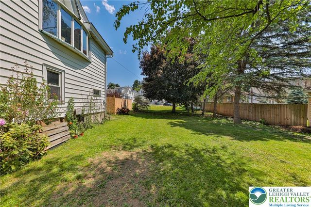 417 3rd Street, Lehighton Boro, PA 18235