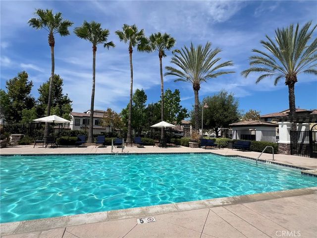 31888 Calle Luz, Temecula, CA 92592