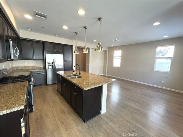 31888 Calle Luz, Temecula, CA 92592