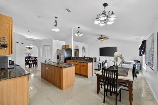541 ADRIEL AVENUE, Winter Haven, FL 33880