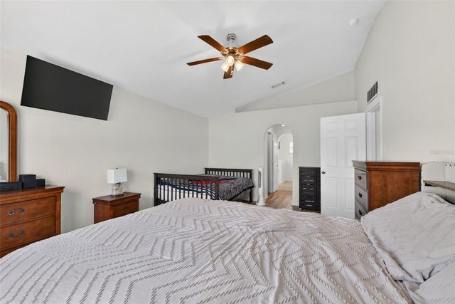 541 ADRIEL AVENUE, Winter Haven, FL 33880