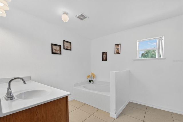 541 ADRIEL AVENUE, Winter Haven, FL 33880