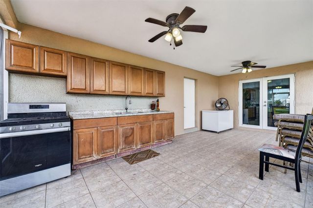 541 ADRIEL AVENUE, Winter Haven, FL 33880