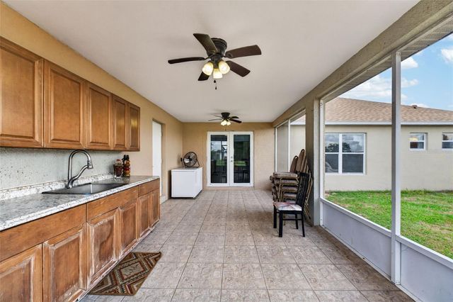 541 ADRIEL AVENUE, Winter Haven, FL 33880