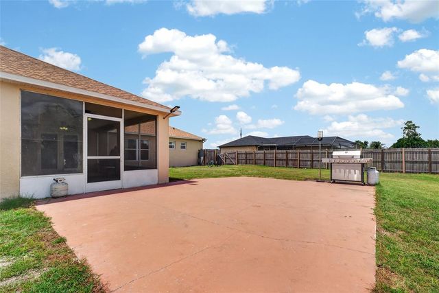 541 ADRIEL AVENUE, Winter Haven, FL 33880