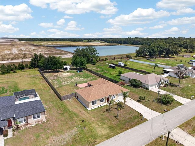 541 ADRIEL AVENUE, Winter Haven, FL 33880