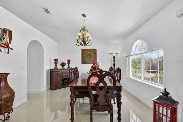 541 ADRIEL AVENUE, Winter Haven, FL 33880