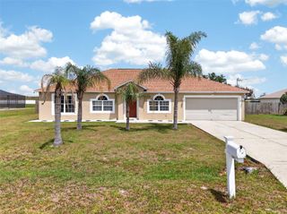541 ADRIEL AVENUE, Winter Haven, FL 33880