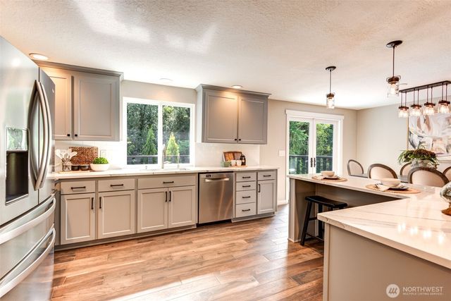 6728 187th Street SE, Clearview, WA 98296