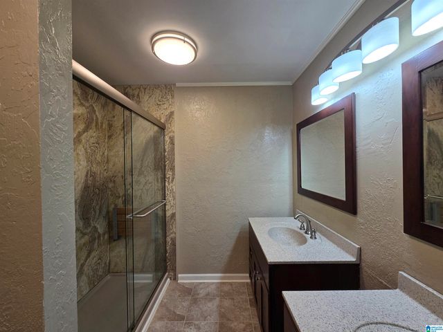 8 MARK WOODS ROAD, Anniston, AL 36207