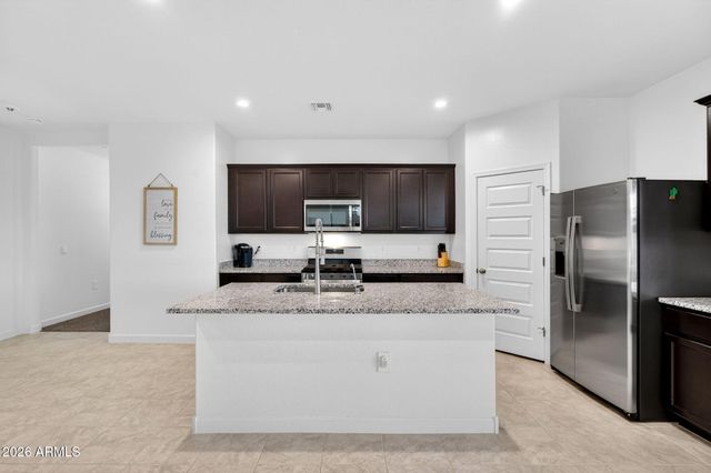 9871 S Palo Verde Drive, Apache Junction, AZ 85120