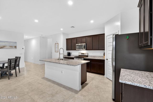 9871 S Palo Verde Drive, Apache Junction, AZ 85120