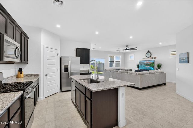 9871 S Palo Verde Drive, Apache Junction, AZ 85120