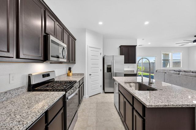 9871 S Palo Verde Drive, Apache Junction, AZ 85120