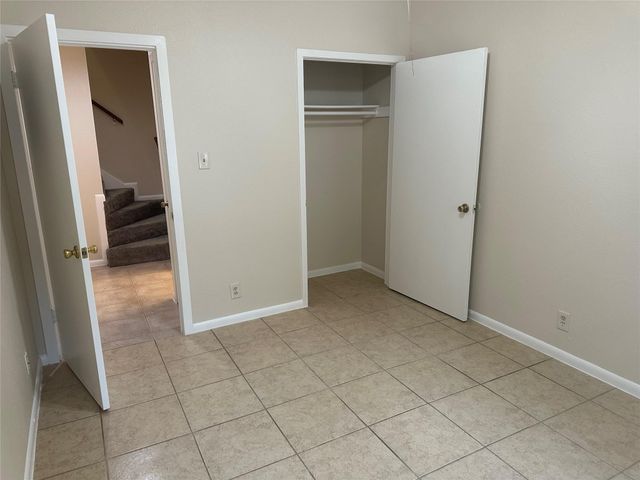 7107 Silver Dale DR B, Austin, TX 78736