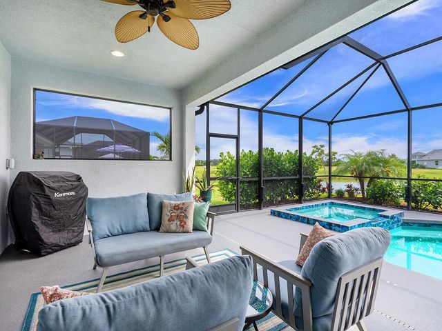 10019 DEGAS TERRACE, Bradenton, FL 34212