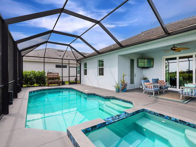 10019 DEGAS TERRACE, Bradenton, FL 34212