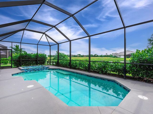 10019 DEGAS TERRACE, Bradenton, FL 34212